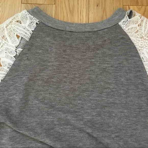 Romantic Sweater with White Lace Sleeves - Picture 6 of 7